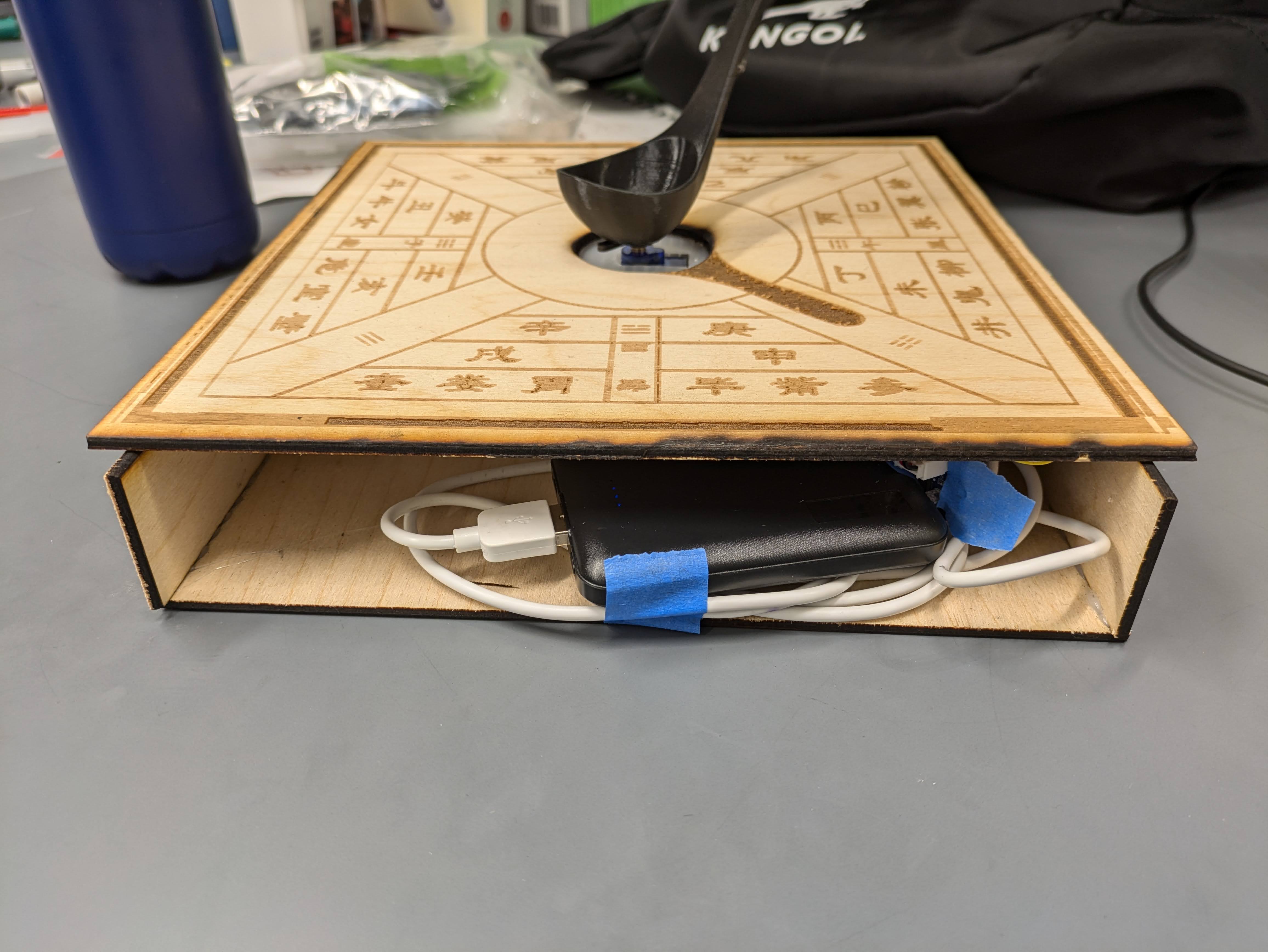 Side view of U Compass, with side panel removed.